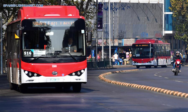 red-buses-metroplitana